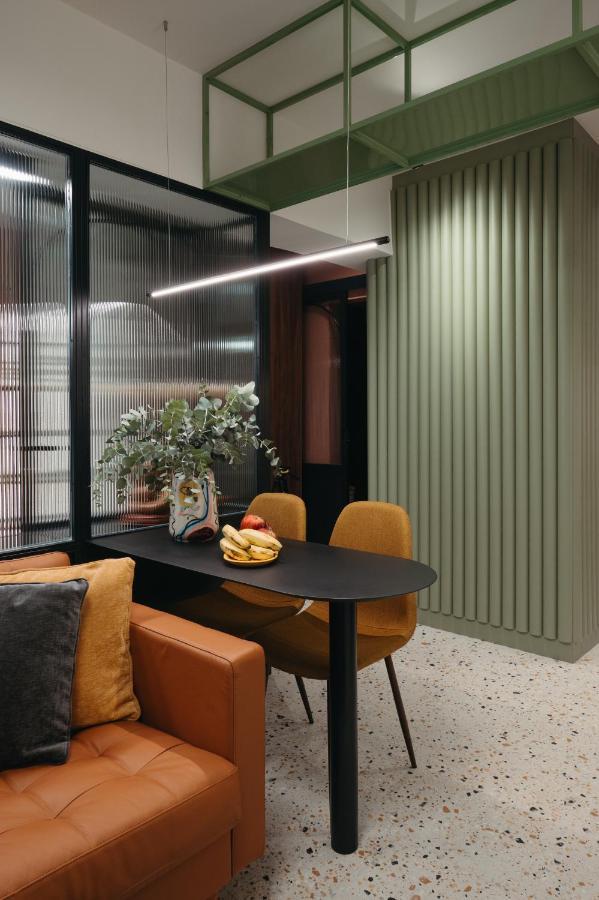 Retrowaves Apartment Солун Екстериор снимка